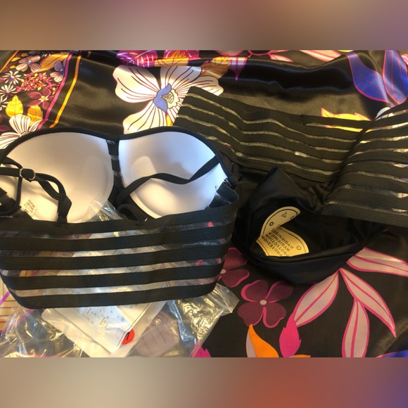 Black High Waisted Sexy 2 Piece Bikini with Sheer Mesh Detailing & Push-up Cups - Picture 3 of 7